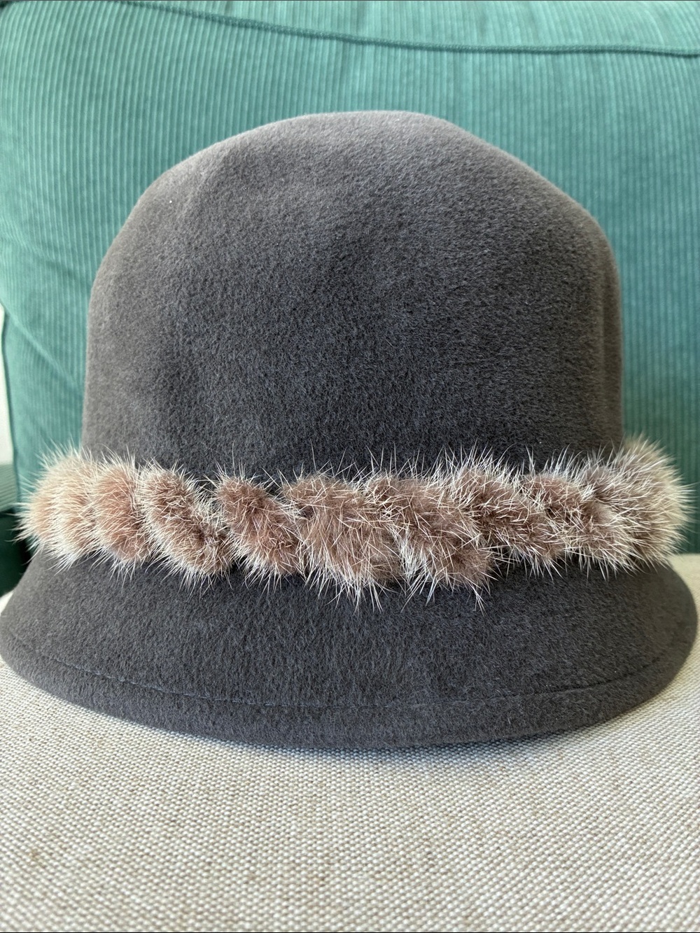 Felt / fur hat